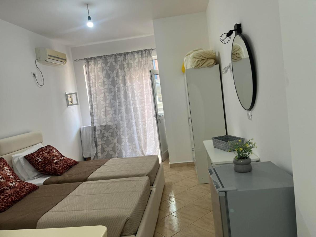 Mimoza Apartments Sarandë Exterior foto
